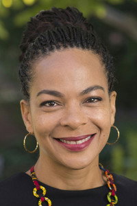 الممثل Ifeoma Fafunwa