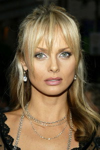 الممثل Izabella Scorupco