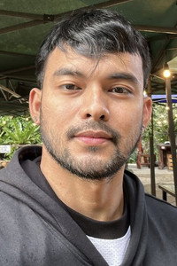 الممثل JC Tan