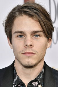 الممثل Jake Manley