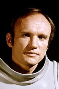 الممثل James Olson