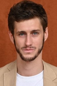 الممثل Jean-Baptiste Maunier