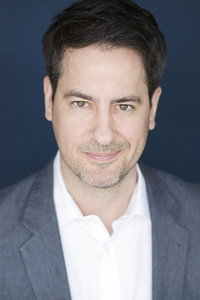الممثل Jeff Geddis