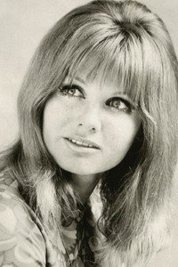 الممثل Jennie Linden
