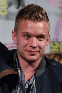 الممثل Jesse Luken
