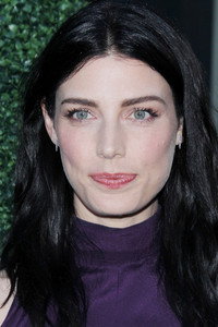 الممثل Jessica Paré