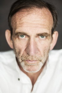 الممثل Jochen Nickel