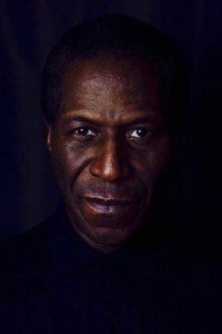 المخرج John Cornell