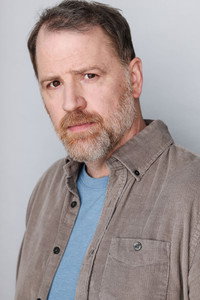 الممثل John D. Michaels