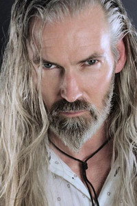 الممثل Jon Campling