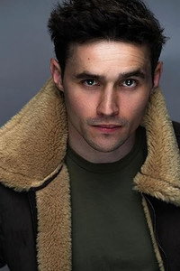المخرج Josh Tessier