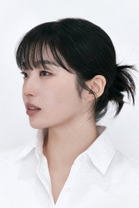 الممثل Kang Chae-yun