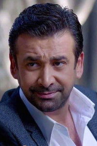 الممثل Karim Abdel Aziz