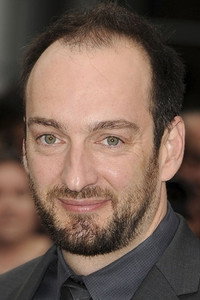 المخرج Ken Scott