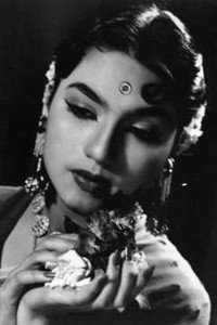 الممثل Kumari Naaz