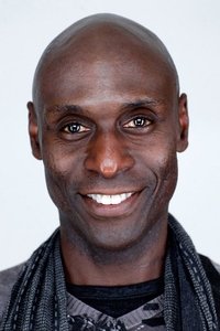 الممثل Lance Reddick