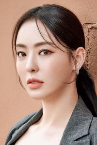 الممثل Lee Da-hee