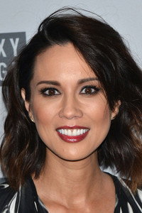 الممثل Lexa Doig