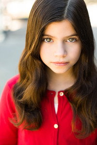 الممثل Lia Barnett