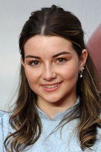 الممثل Lilly Aspell