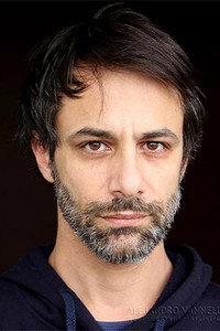 الممثل Lucas Ferraro