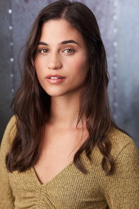 الممثل Luna Rivera