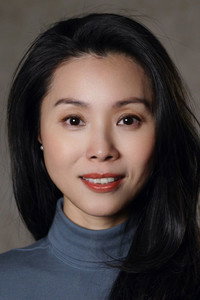 الممثل Lynn Xiong