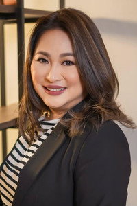 المخرج Mae Czarina Cruz