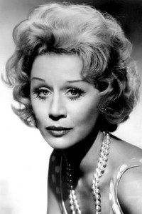 الممثل Margaret Leighton