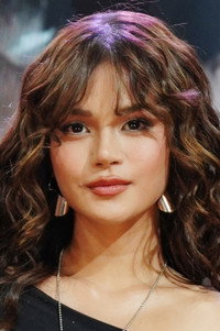 الممثل Maris Racal