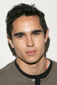 الممثل Max Minghella
