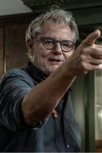المخرج Mike van Diem