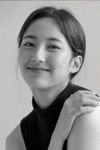 الممثل Min Kim