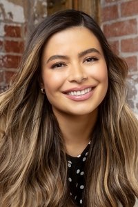 الممثل Miranda Cosgrove