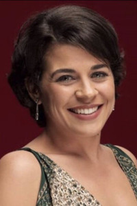 الممثل Mona Hala