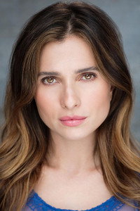 الممثل Monica Lopera