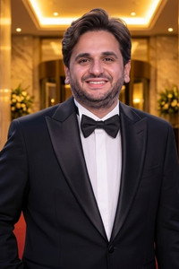 الممثل Mostafa Khater