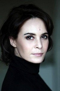 الممثل Nathalie Roussel