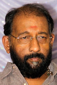 الممثل Nedumudi Venu