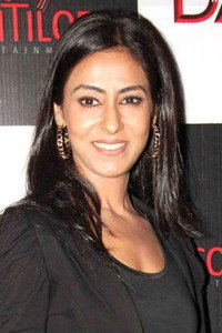 الممثل Nivedita Bhattacharya