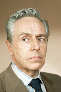 الممثل Noel Willman