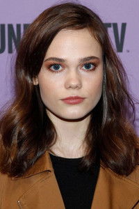 الممثل Oona Laurence