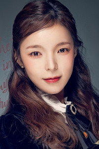 الممثل Park Jin-joo