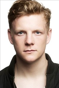 الممثل Patrick Gibson
