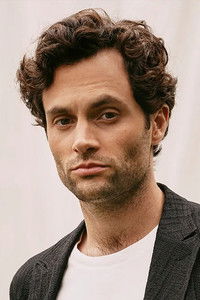 الممثل Penn Badgley