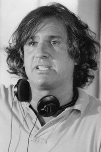 المخرج Peter Israelson