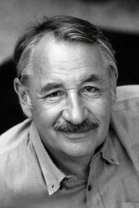 الممثل Philippe Noiret