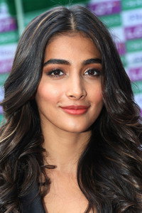 الممثل Pooja Hegde