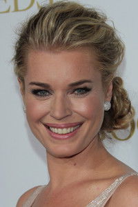 الممثل Rebecca Romijn