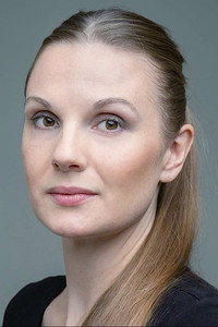 الممثل Rebecka Johnston